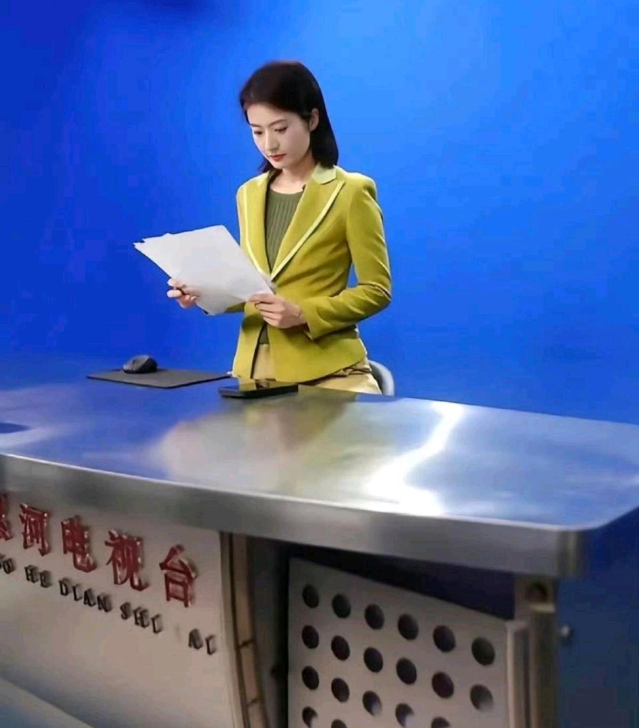 你永远都猜不到主持人的下半身