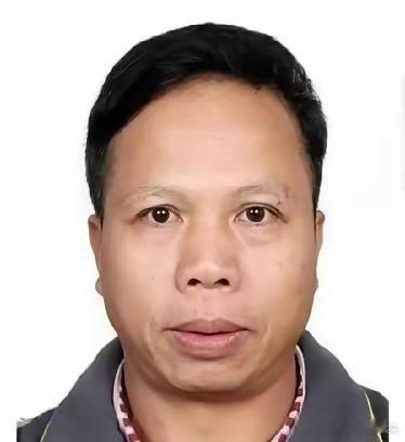 柳城县出事了，死了两个人，李涛干的，五十多岁，悬赏十万呢，两个女的没了，听说是甘