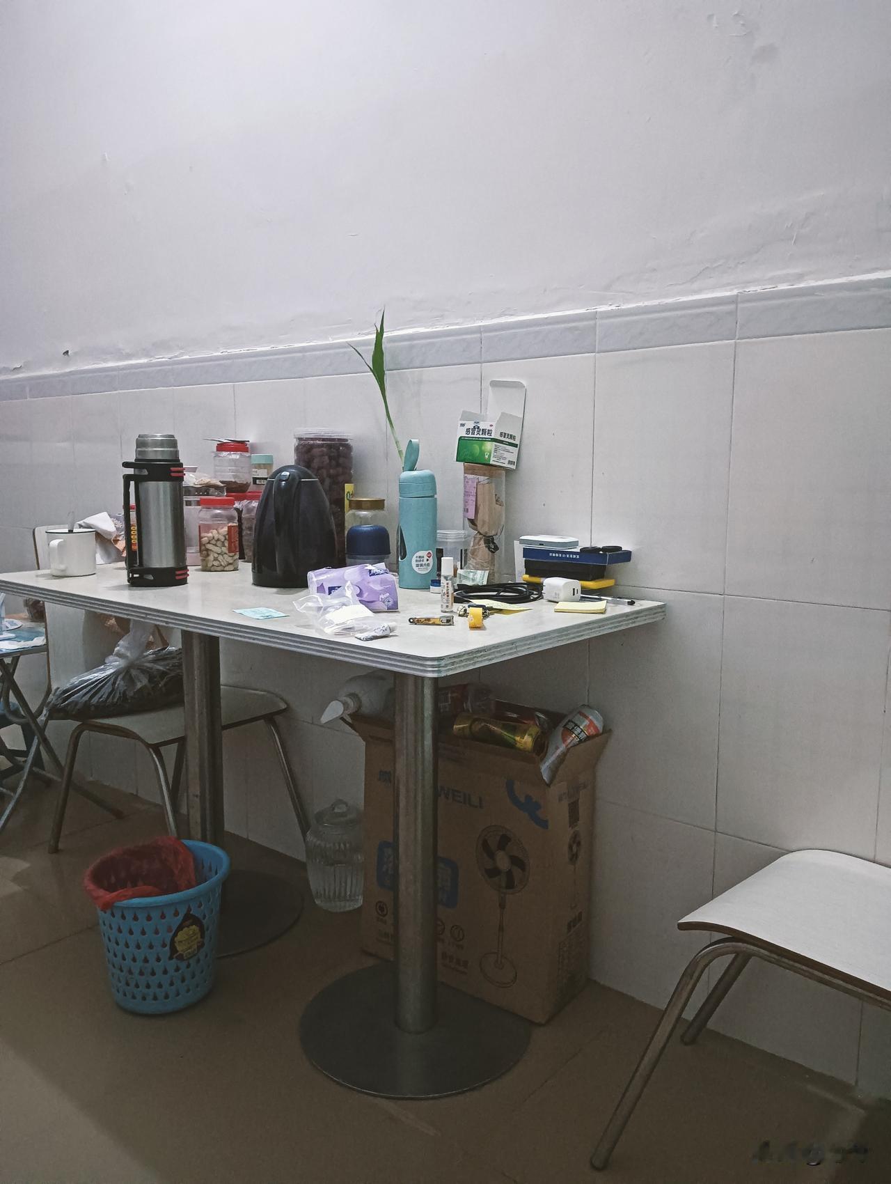 世界之大无奇不有你别不信，我家孩子三岁那年，正好赶上先生奶奶出殡。孩子太