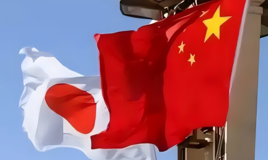 毁一个国家不一定需要战争，中国这一次掐住了日本的国运，绝对不会手软，所有人都知道