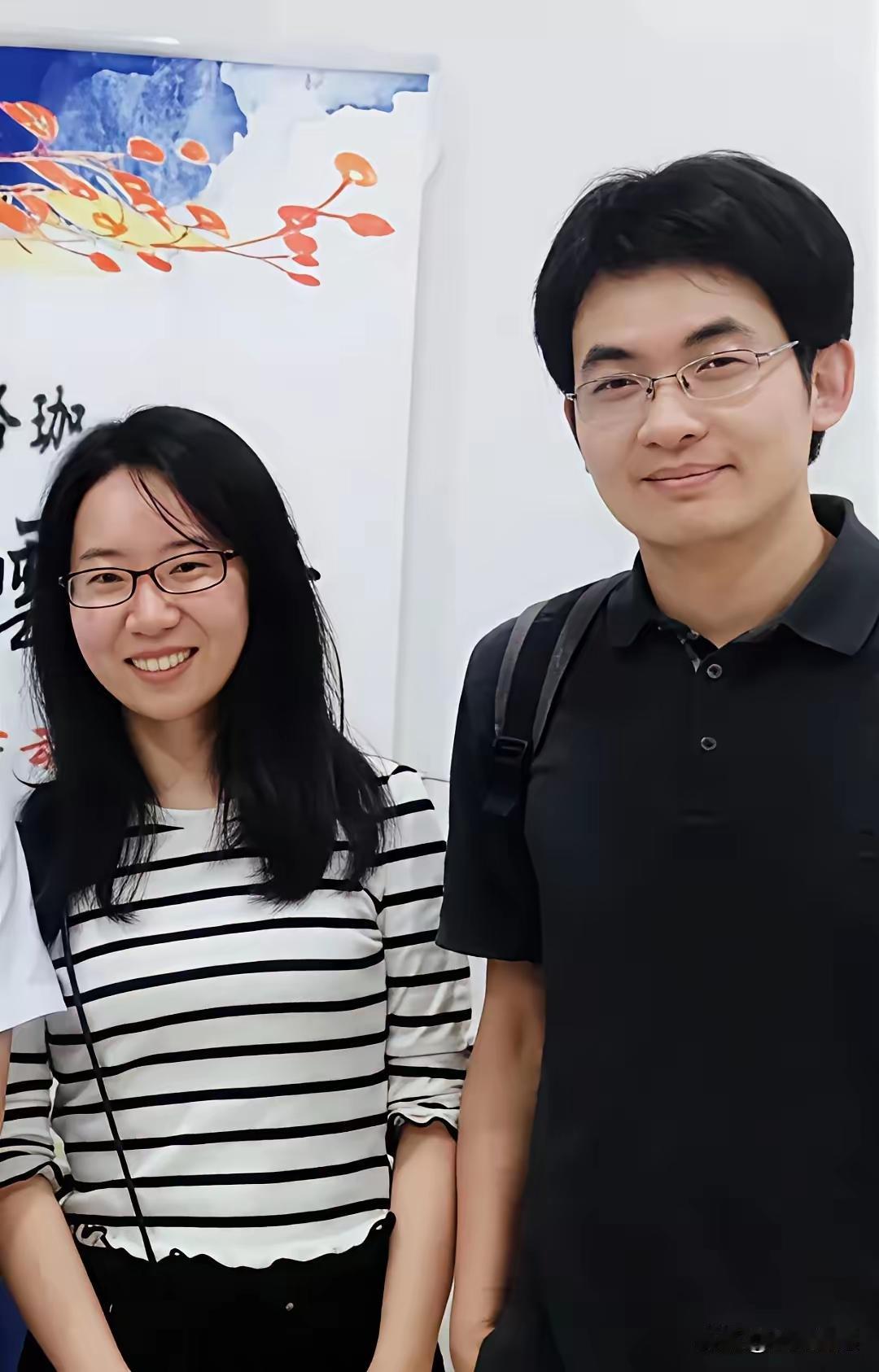 付磊教授多少有点冤，他女儿的举报信中多次提到都是曾梦琪主动靠近付磊，主动投怀送抱