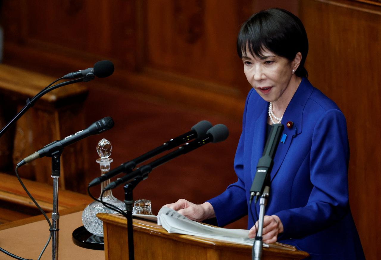 高市早苗这下彻底凉了。众叛亲离。孤立无援。一手好牌打得稀烂。日本宪政史上首位