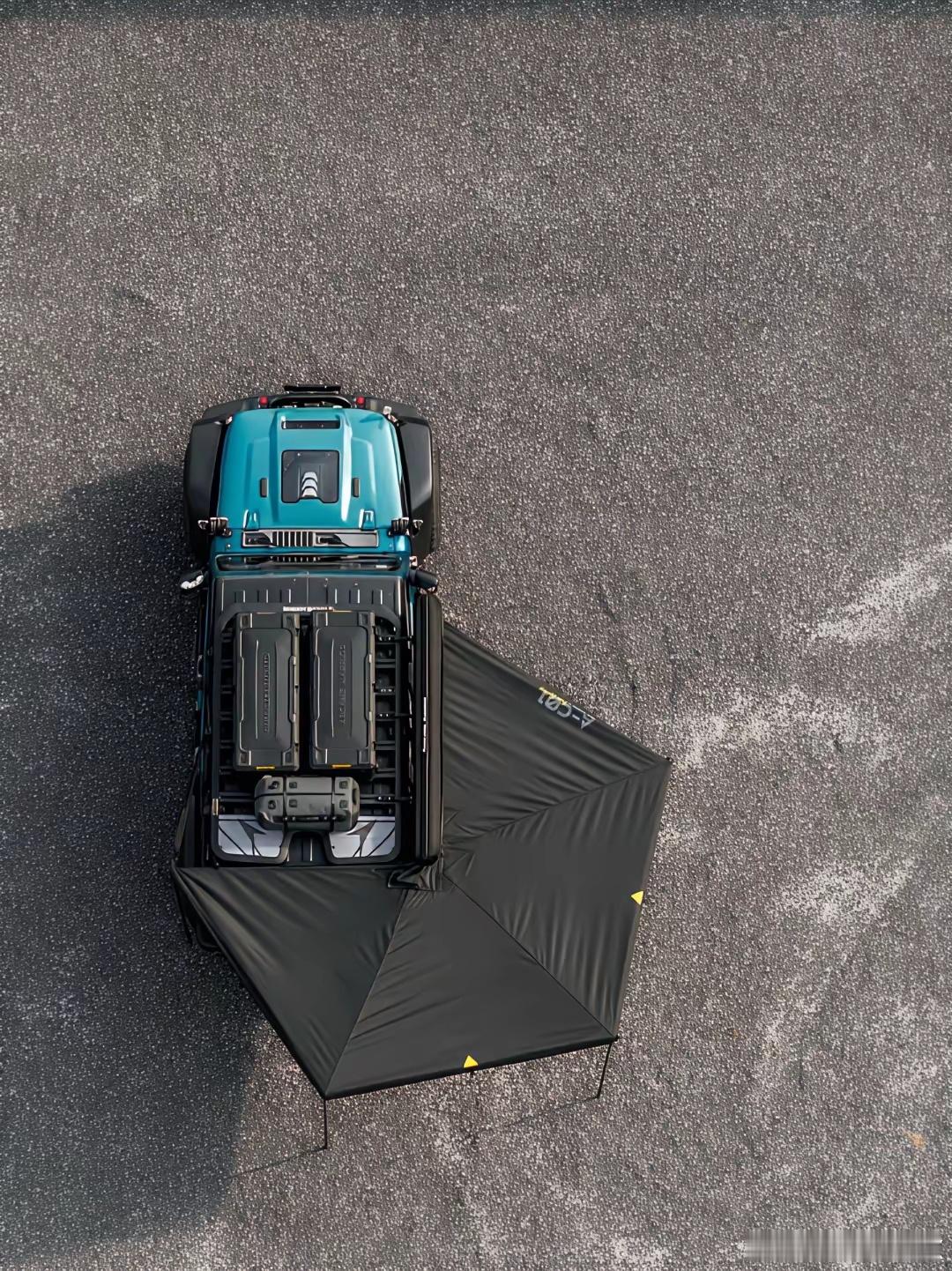 换个角度看牧马人，更帅了！