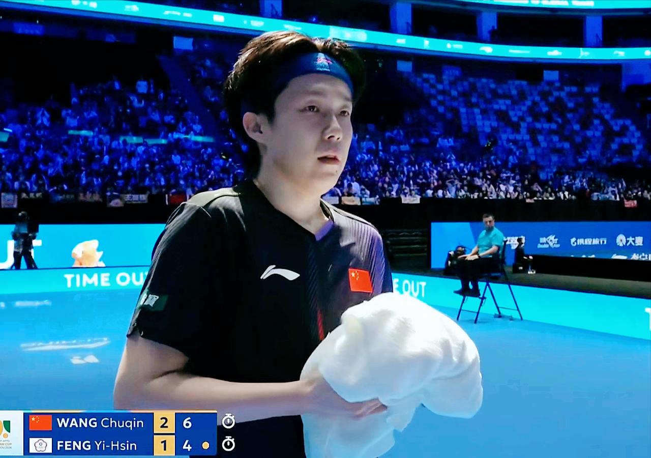恭喜王楚钦！3:1拿下冯翊新前两局王楚钦拿下后，第三局冯翊新开始搏杀，1