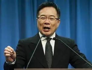 蔡正元曾表示：“台湾不可能接受和平统一，理由有三，一是民进党不可能消亡，只要民进