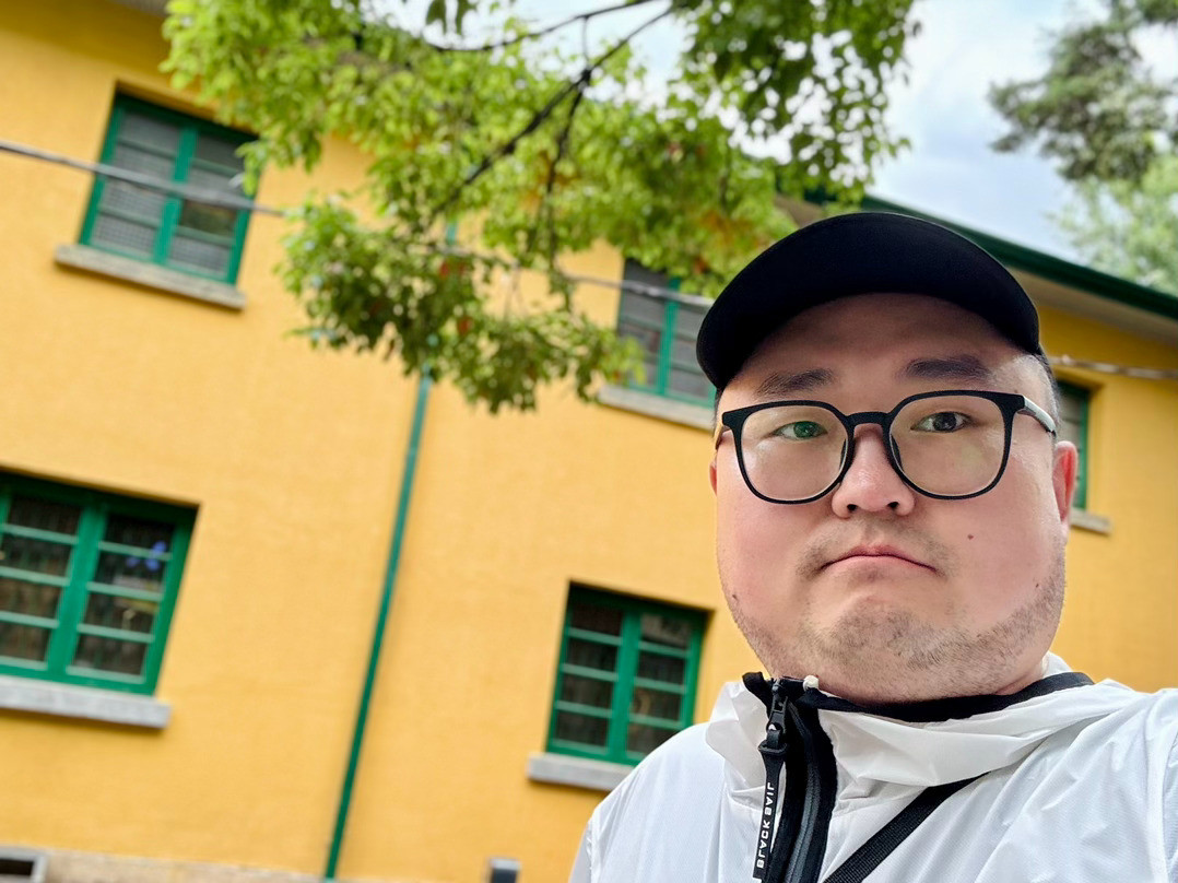 无论怎么拍，选什么角度，终不似少年游昆明
