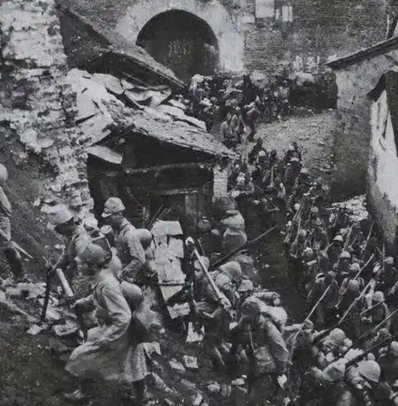 长沙战役打赢了三次，为什么第四次长沙战役惨败？其实道理很简单，前三次长沙战役，日