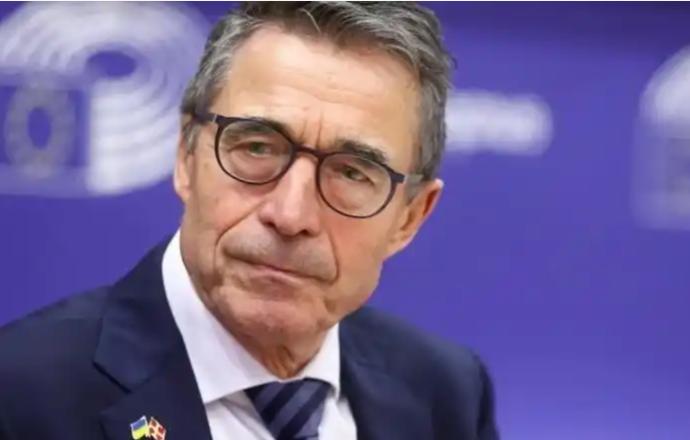 丹麦政府对中国，敌意几乎不藏了。外交大臣拉斯穆森早把话挑明：中国想投资格陵兰岛？