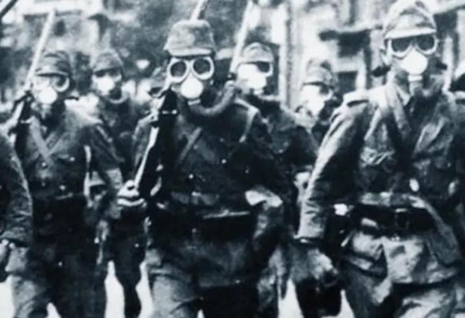 对新加坡进行回敬，不知道现在新加坡脸上还挂不挂的住！11月25日，我们驻日大