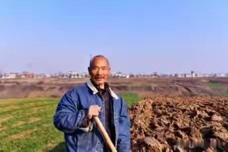 郑文明：提高现在60岁以上的农民养老金问题已刻不容缓提高现在60岁以上曾经为