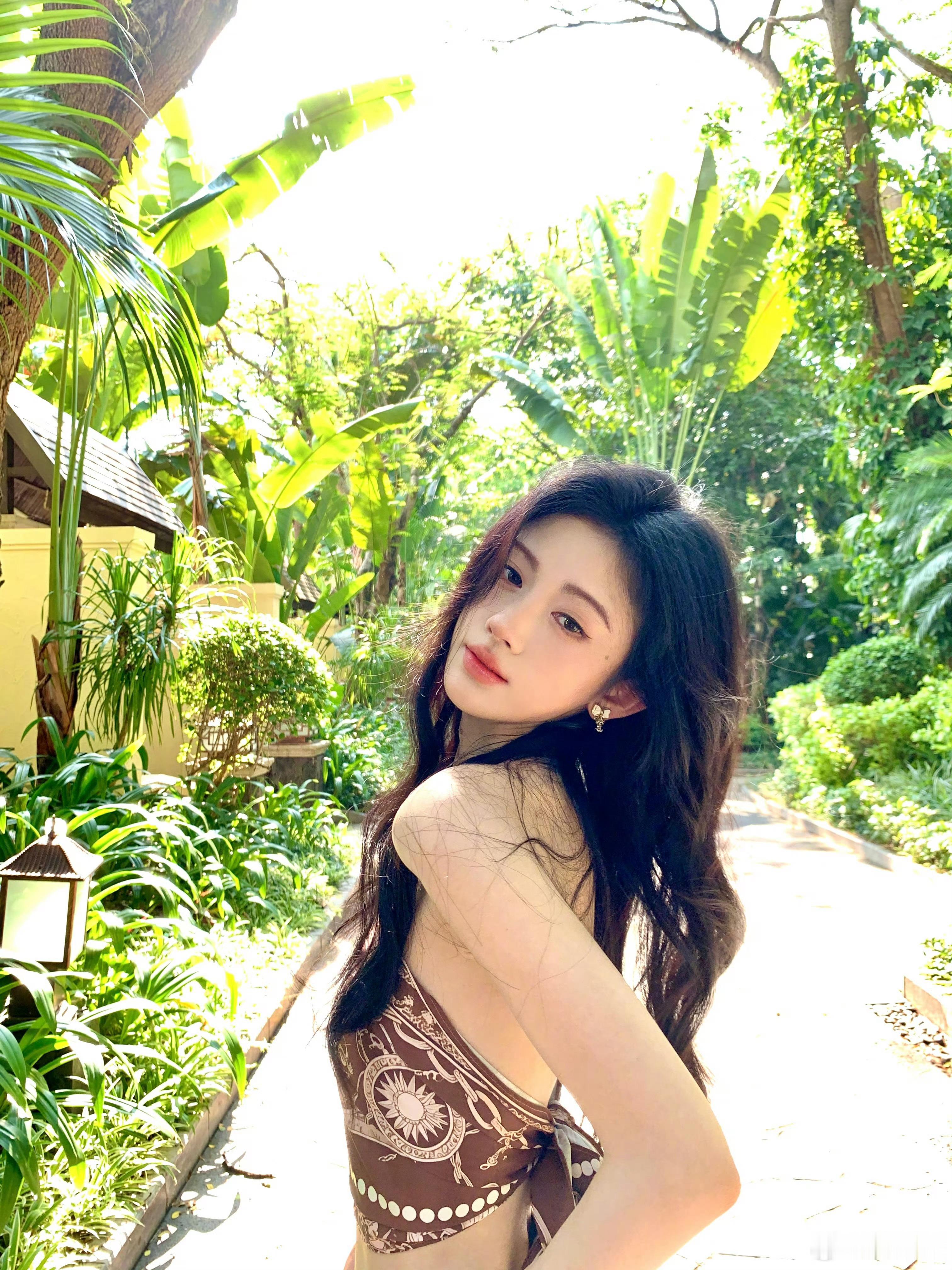 好辣好美的小鞠鞠婧祎​​​