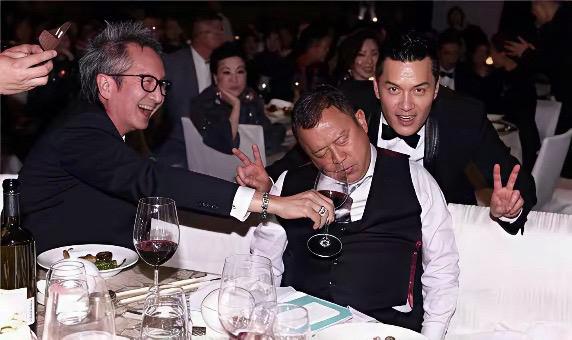 也就是这些大佬敢搞曾志伟