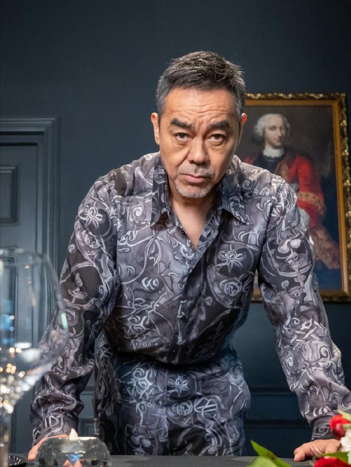 有位情感专家说过一句扎心到骨子里的话：手头宽裕，就找个你真心喜欢的女人过一辈子；