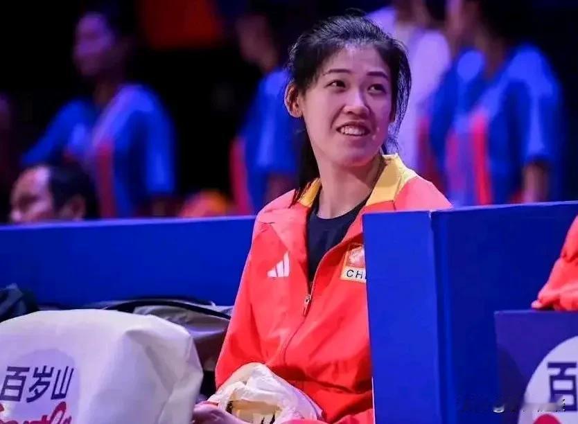 李盈莹成胜负关键！中日女排巅峰对决：速度VS强攻，谁能笑到最后？