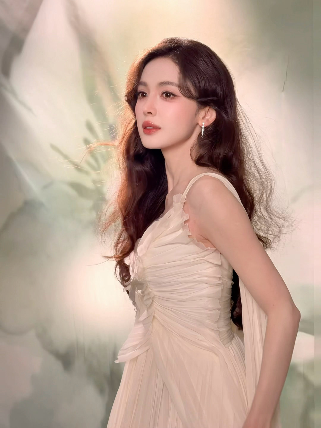 古力娜扎牛而逼之