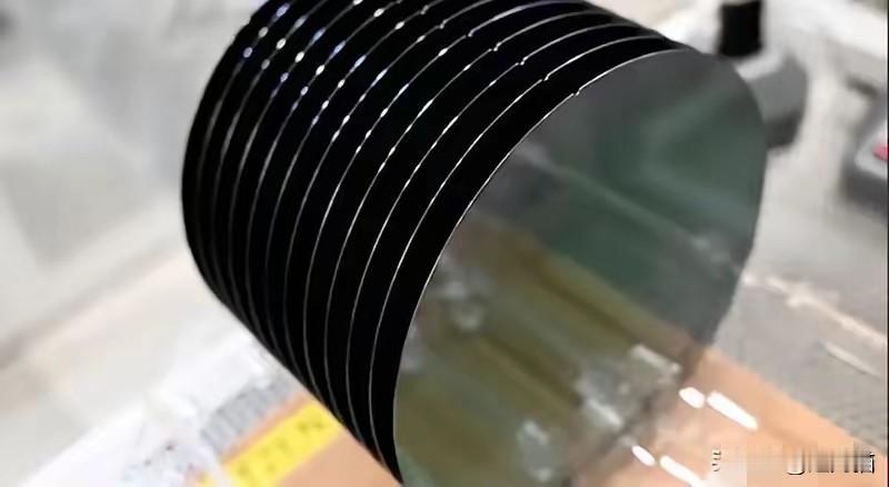 路透社：荷兰和中国对着干，停止向安世中国供应晶圆10月31日路透社报道，安世半