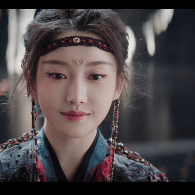 姜贞羽演的司封是上古老登吧姜贞羽演了个上古老登外表仙气飘飘，实则辈分天花板，司封