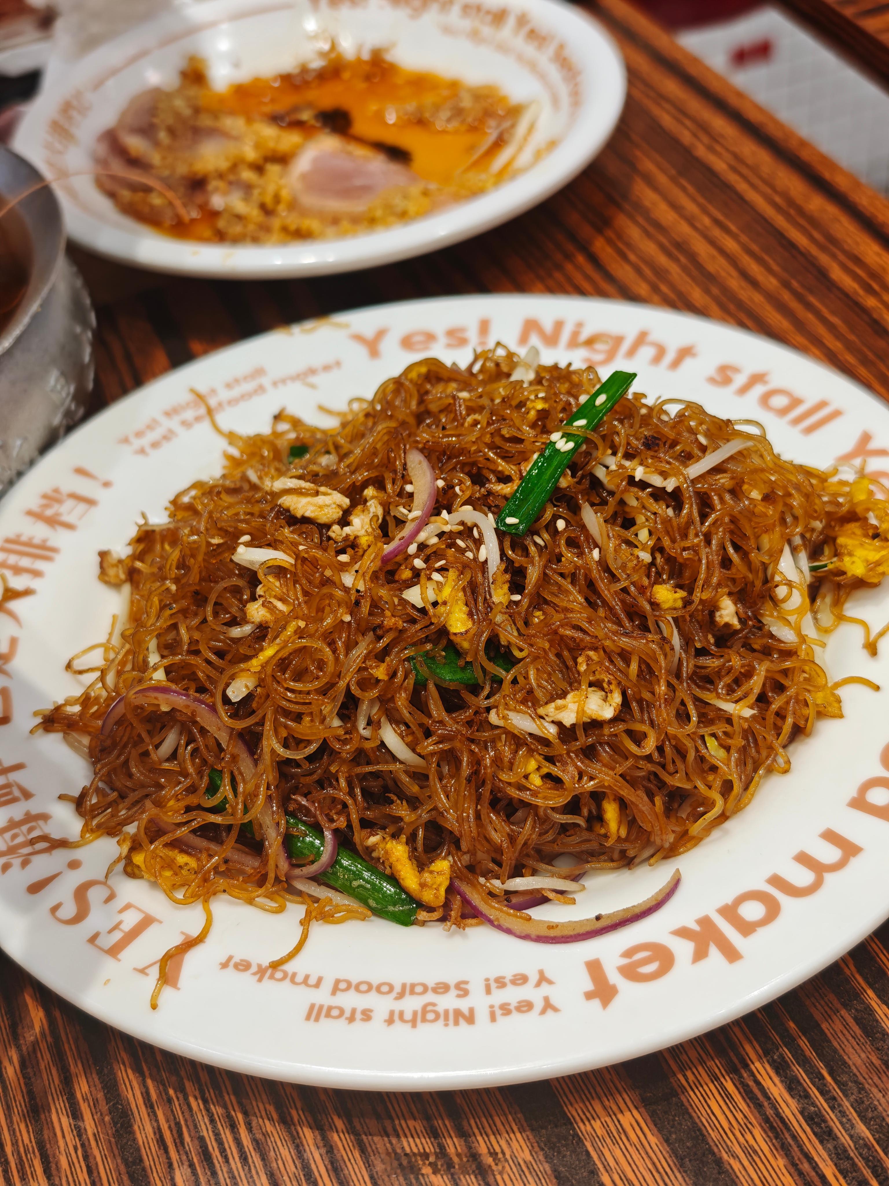 华强北的小海鲜味道还不错深圳·YES也是大排档(深圳福田华强北店)