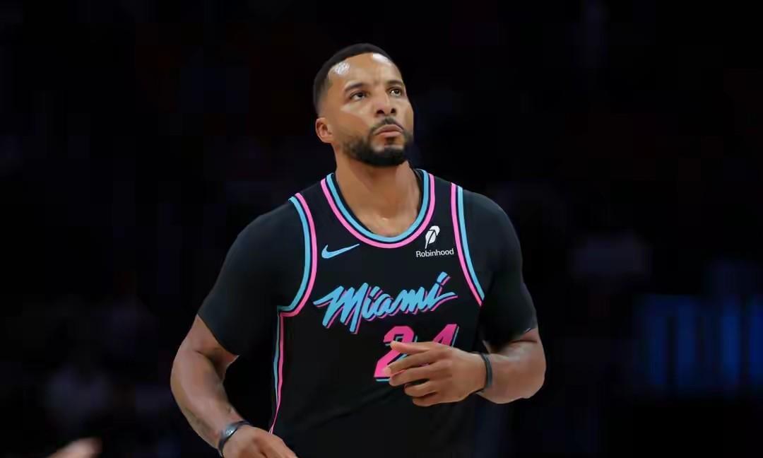 鲍威尔32分！热火127-117胜76人豪取四连胜，快船现在后悔了吗？NB