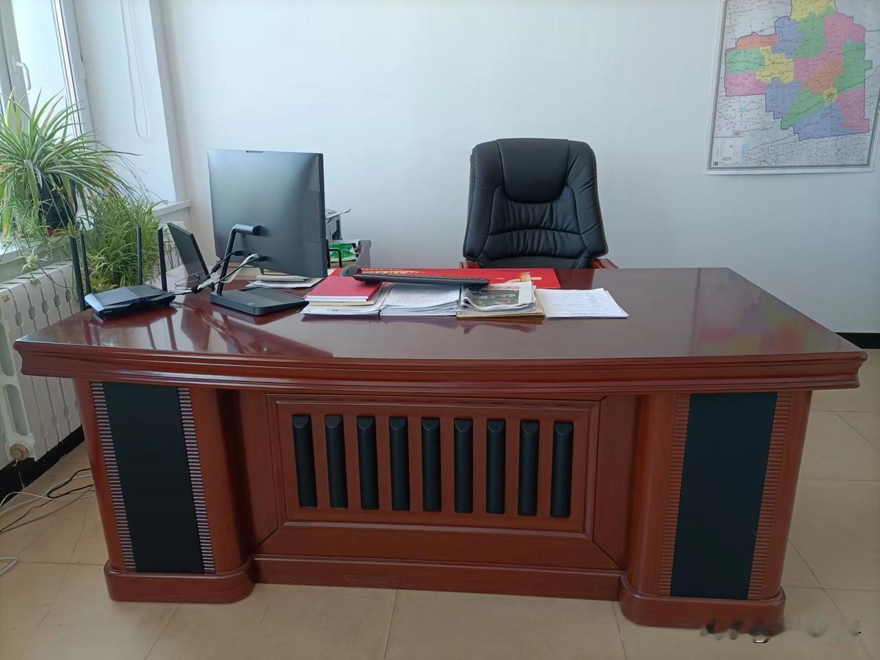 打工多年后你回头看，会明白很多。大公司适合永远打工，大公司制度完善，流程细化