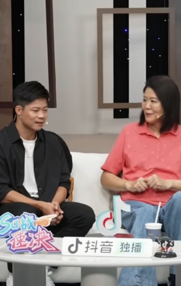 郎平说当年全红婵第一次去东京参加奥运会的时候，她们坐在一起，她不知道全红婵是参加