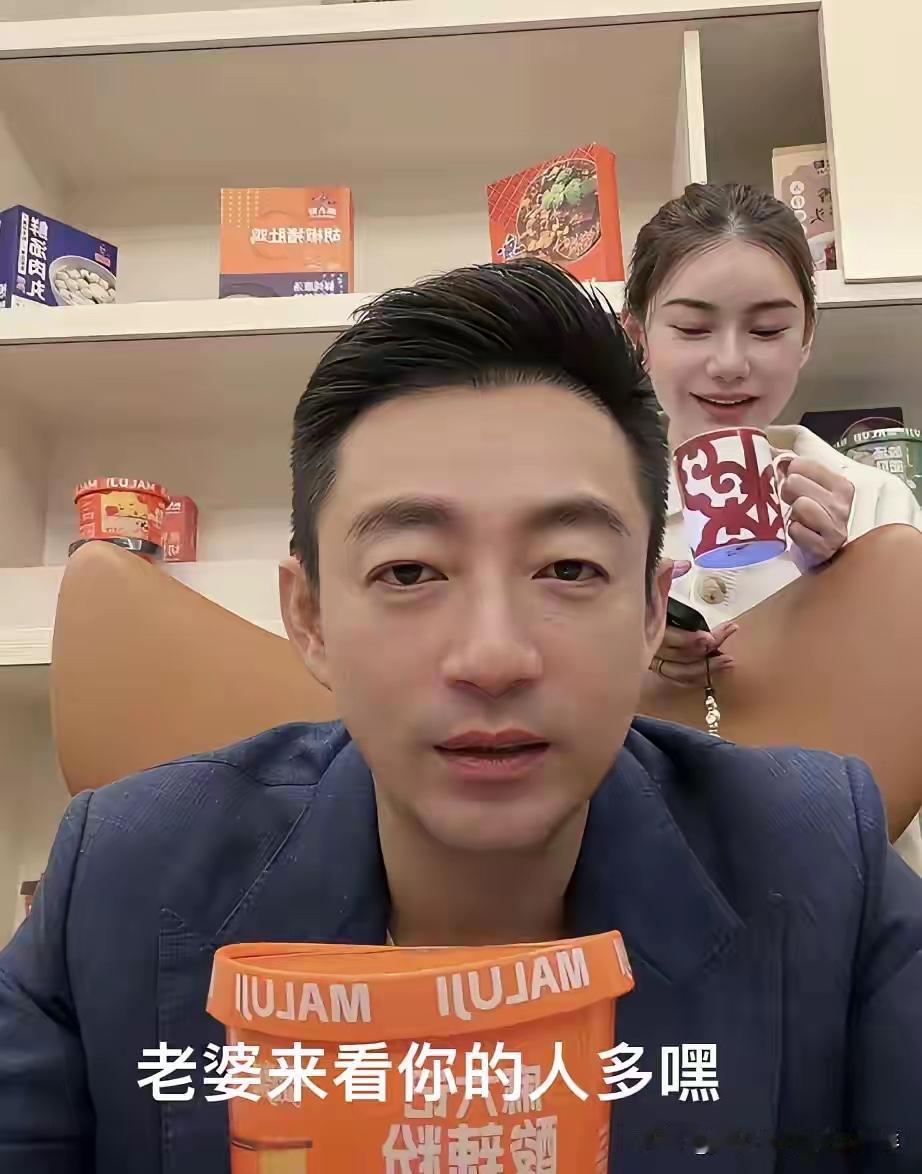 小菲回台北陪孩子们了，还是自己熟悉的地方，回来真好，他真的是太难了，孩子不带回北