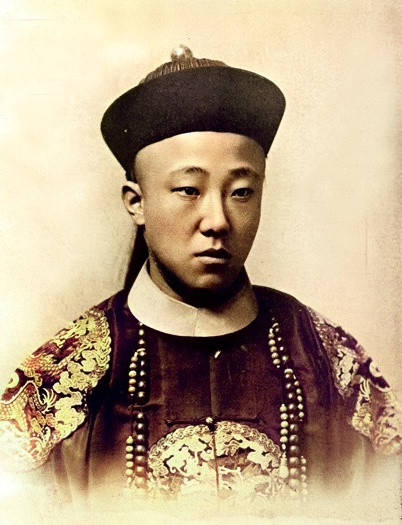 1910年，清朝贝勒载涛确实访问了俄罗斯