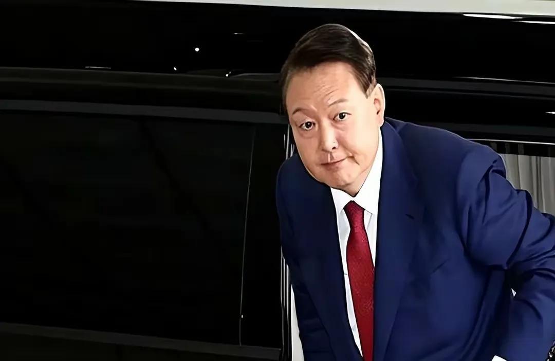 韩国总统李在明的预言将可能会慢慢地变为现实。这时候对尹锡悦的逮捕和审理已经在紧锣