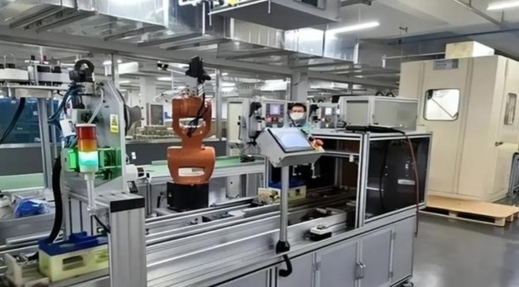 /果不其然，日本突然宣布对23类先进半导体设备实施出口限制，把42个对象