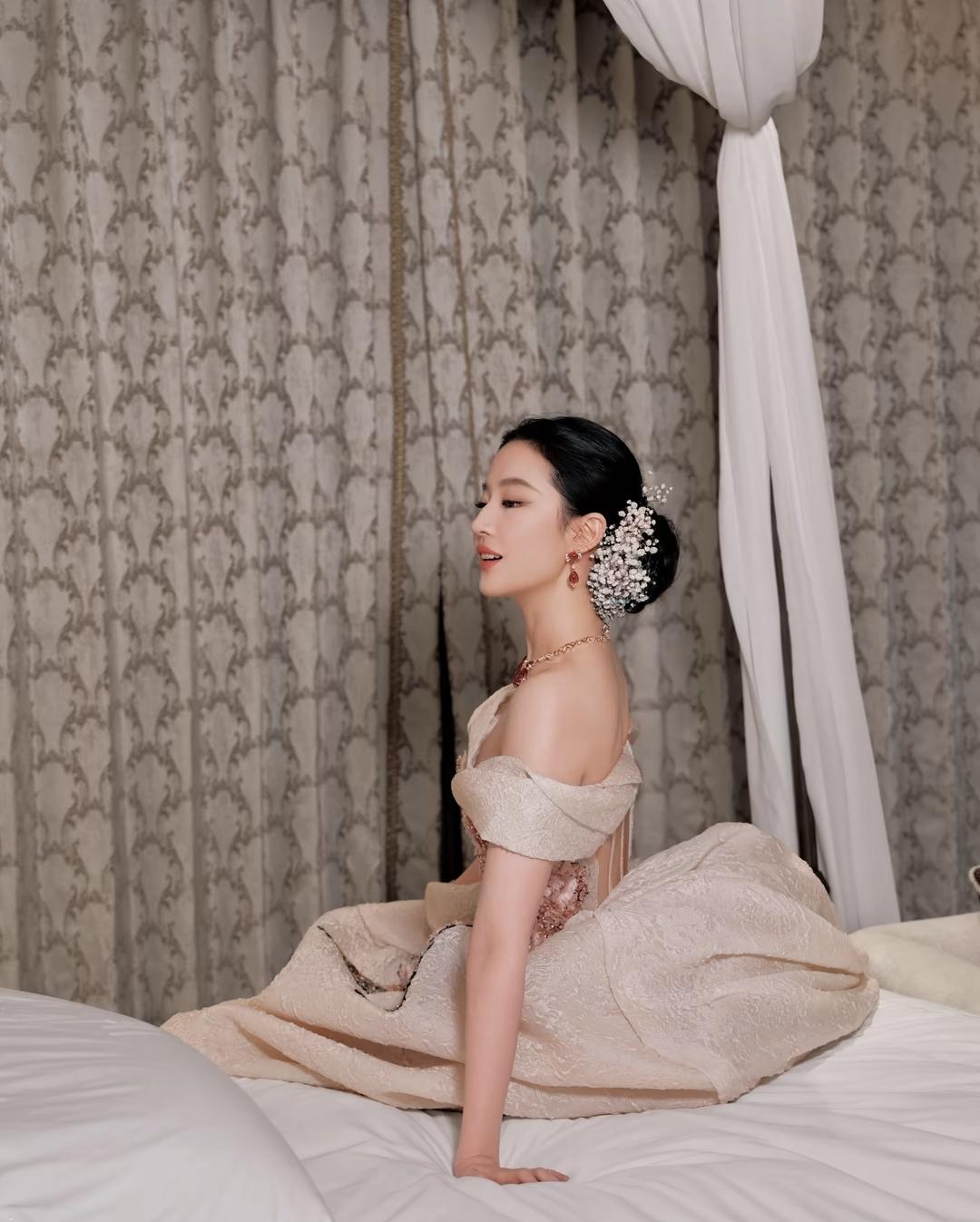 女星刘亦菲为何这么美神仙姐姐刘亦菲她代表东方女性的美[玫瑰][玫瑰][玫瑰]