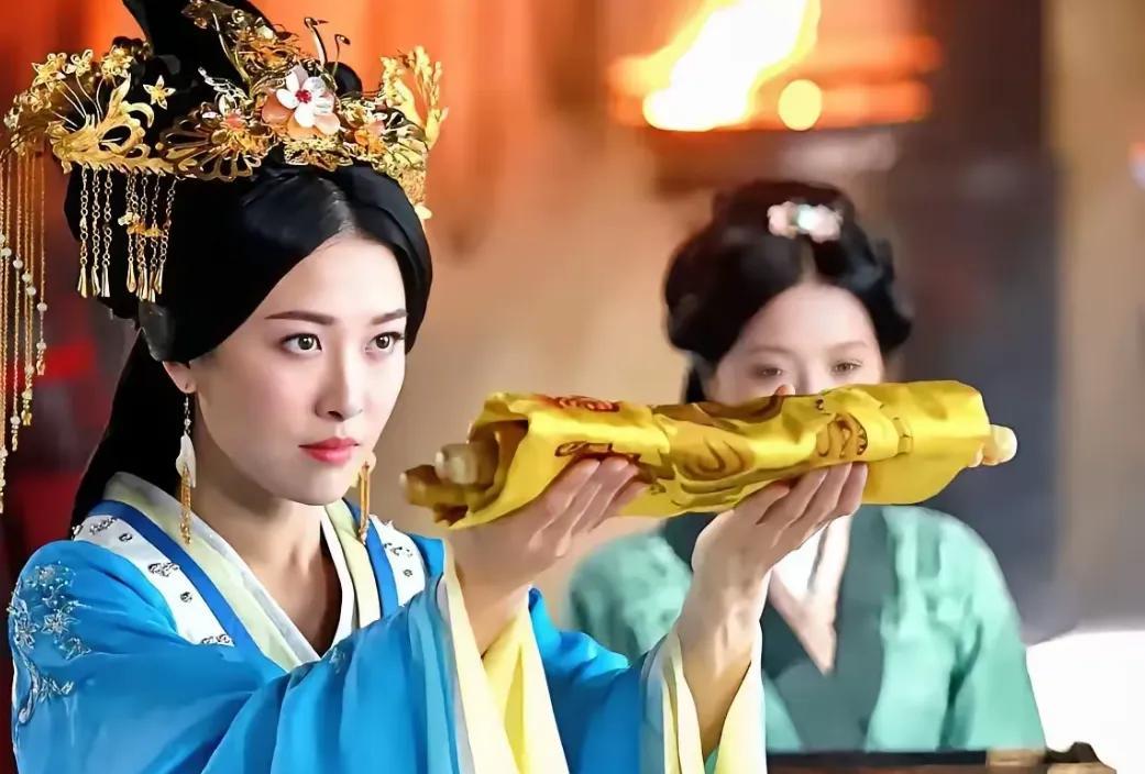 李渊称帝后，有天李世民来到姐夫柴绍的府上，想求姐姐李三娘把身边的大丫鬟许给他做侍