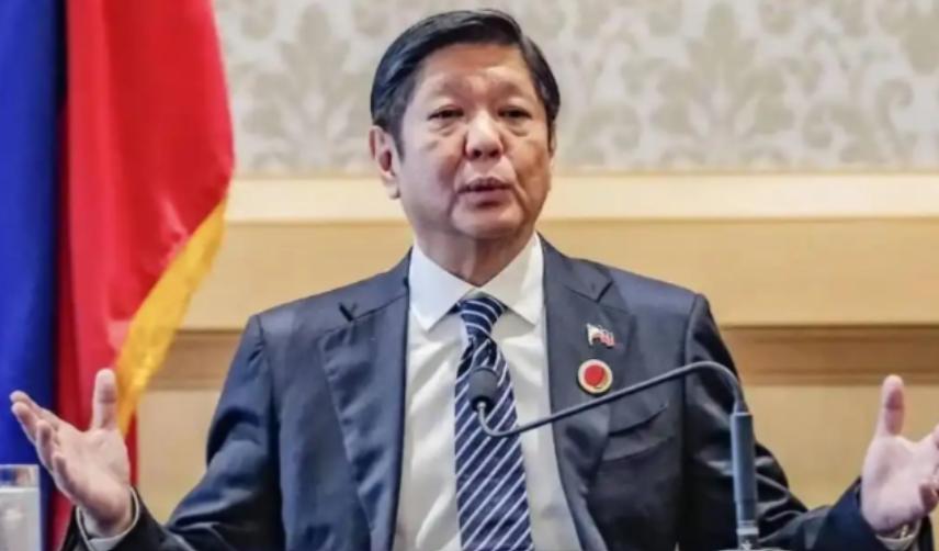 黄岩岛突然“变天”：菲巡逻船掉头就跑，背后这招比炮舰更狠 2026年8月6号