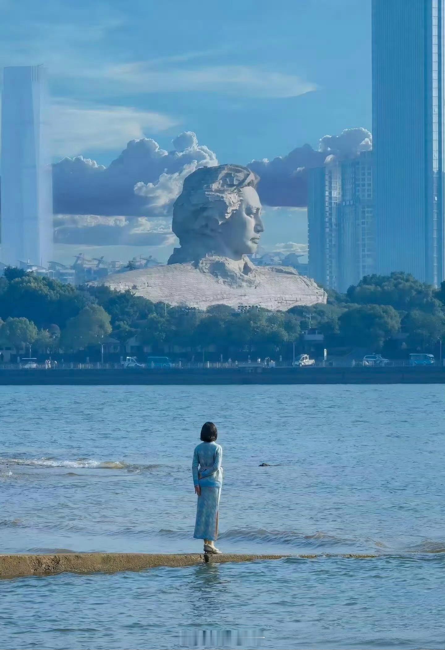 网上看到的照片，这角度绝了