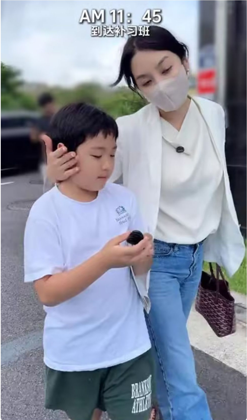 蔡琳8岁儿子放暑假，珉宇要上16个补习班，高梓淇又飞韩国看儿子