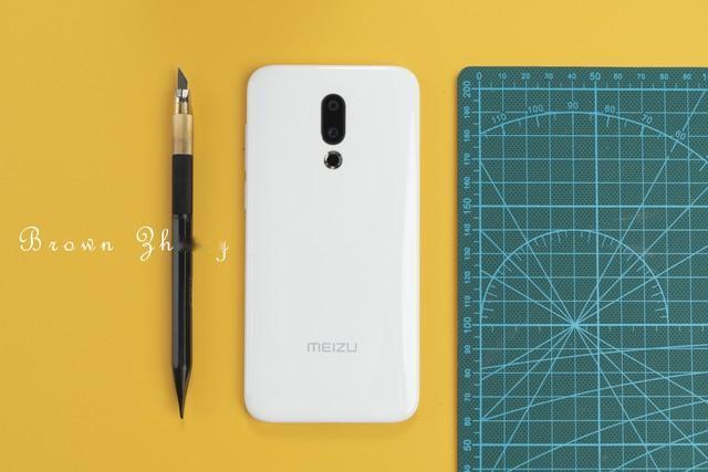 魅族：从国产之光到“Others”，是英雄还是倔强的末路？聊魅族是不是英雄前，