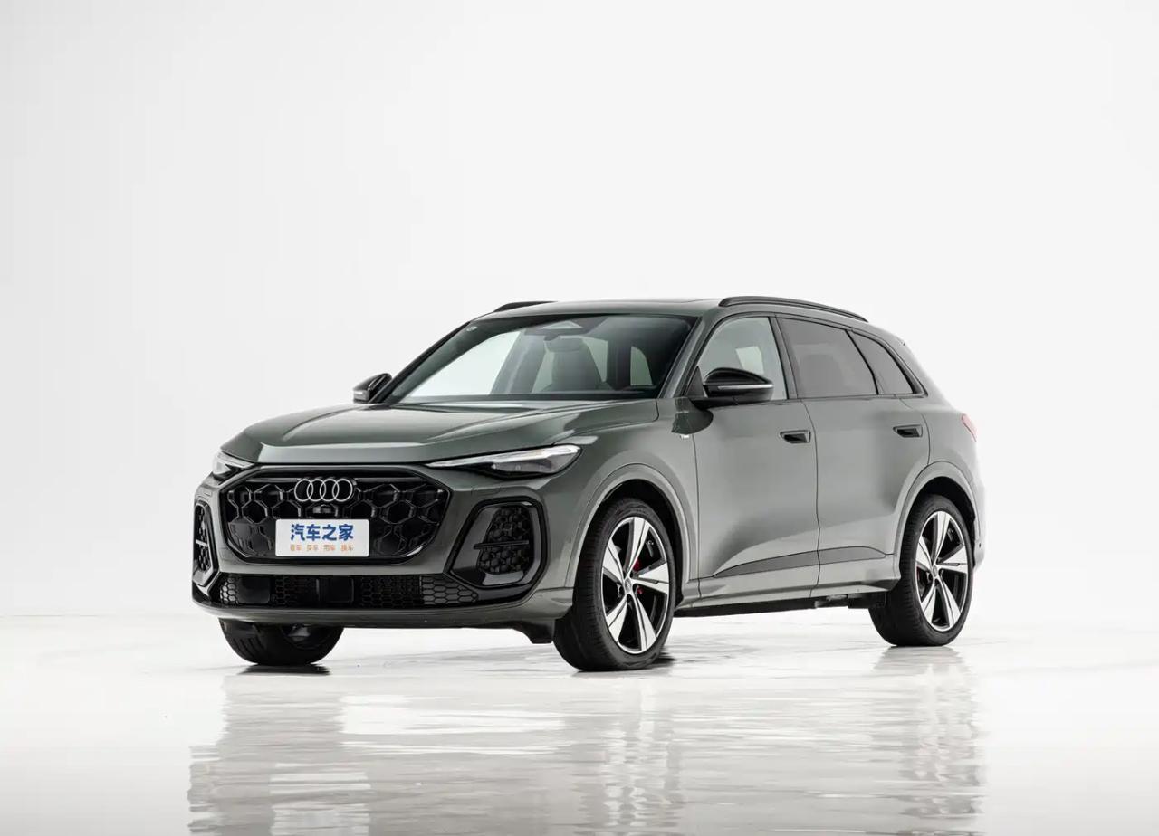 从实用角度看奥迪Q5L的产品定位奥迪Q5L是一款面向家用市场的豪华中型SUV