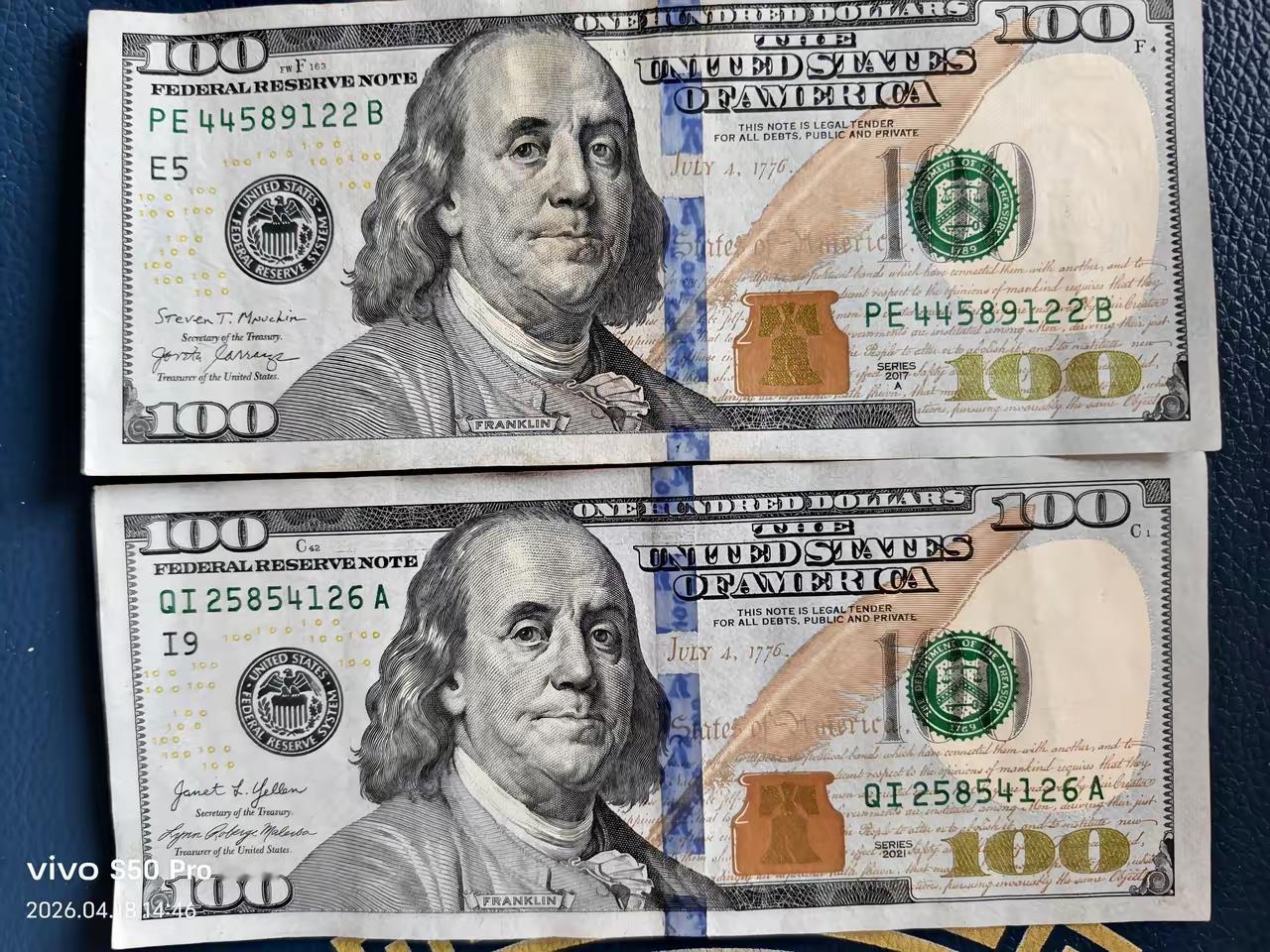 为什么很多国家愿意使用美元？一方面是因为美元的信用比较高，发行数百年来，从来