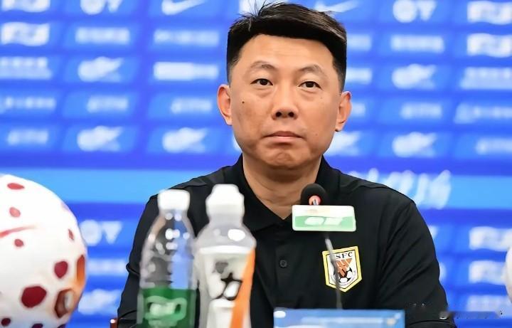 中超山东泰山主场迎战深圳新鹏城比赛前瞻比赛时间：9月5日20:00，济南奥