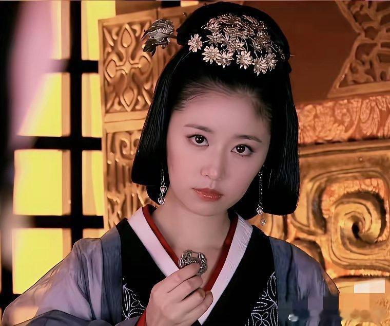 同样都是于正的剧，同样都是大女主宫斗宅斗，为什么《玉茗茶骨》比不过《美人心计》，