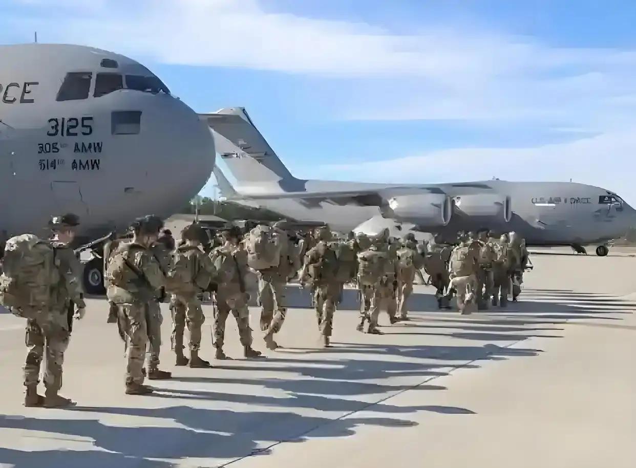 伊朗不忍了！4月29日，伊朗发出警告称：“鉴于美军不断扣押与伊朗有关的商船，伊