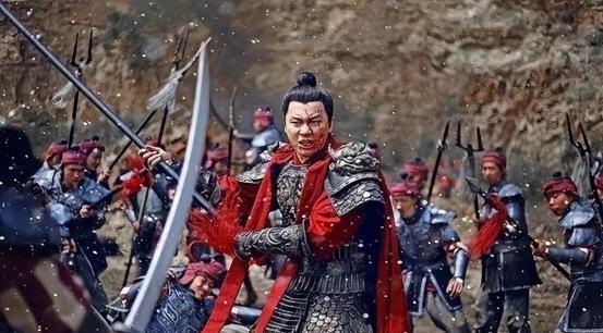 662年，薛仁贵大败回纥，俘虏了十万人，谁料薛仁贵当即下令：“男的全部坑杀，女眷