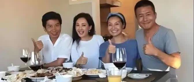 牛莉最近被拍到和老公一起跟高曙光两口子吃饭。高曙光这人大家应该不陌生，以前跟江珊