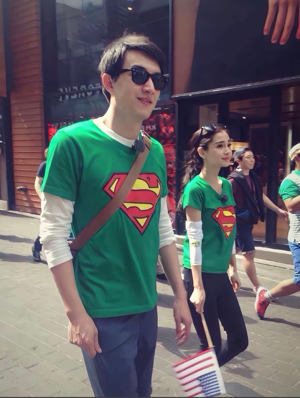 这么丑的衣服都能穿成这样吗🫂小小的脸上全是大大的五官baby​​​
