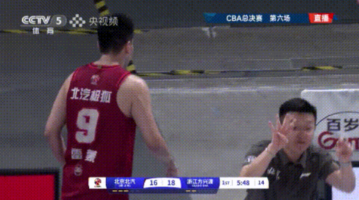 北京虽然球输了，但是无论是场上还是场下都做得很大气，格局拉满。雷蒙在场上拼尽