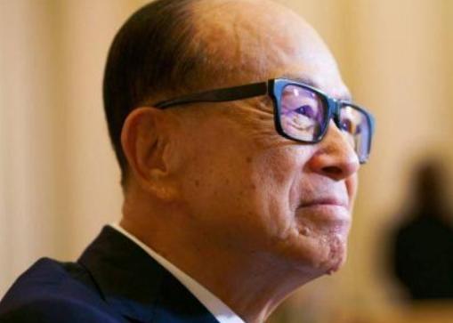 李嘉诚这回不再坚持了！巴拿马运河交易突传重磅，中方坚持中远集团必须参与，三大巨头