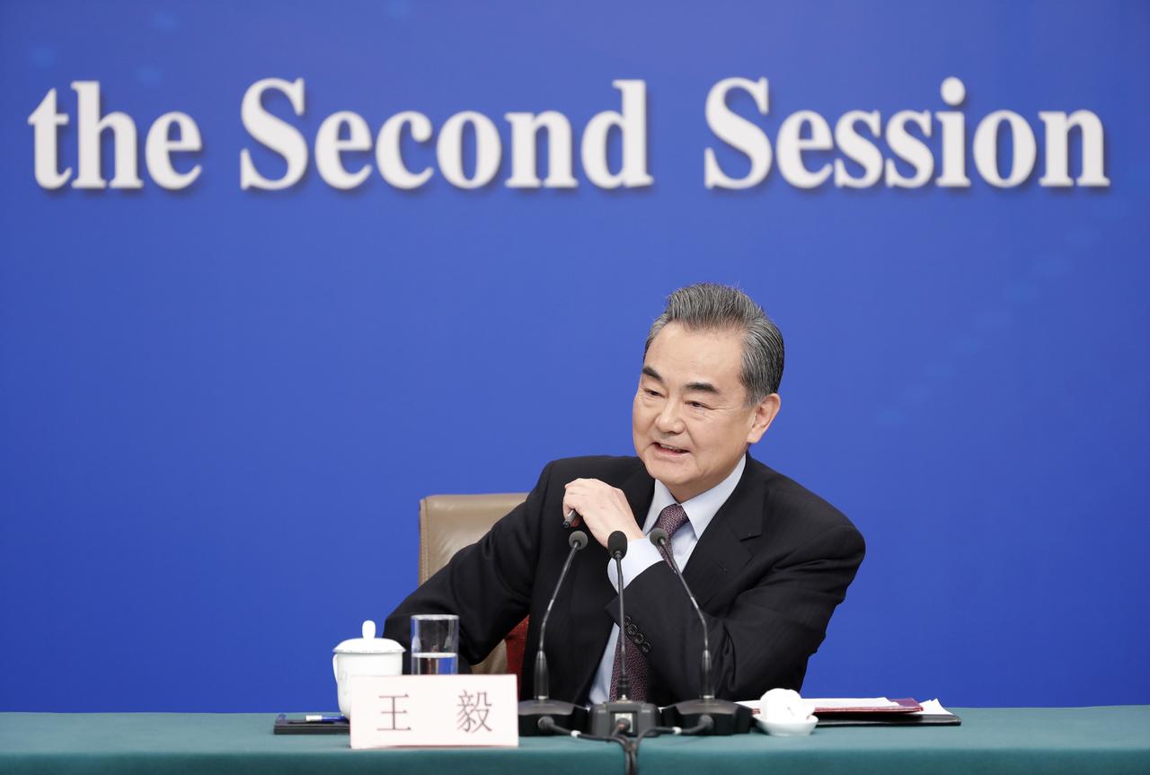 王毅外长仅仅只安排了一天的时间，留给菲律宾举行的会议！7月20日，我们外交部发言