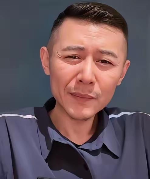 2016年，你去抢房了吗？昨天看了个大冰的直播切片。连线的是个40岁的山东小