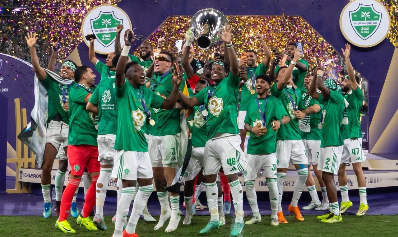 沙特这钱真的不白花啊！十人吉达国民主场1-0绝杀町田泽维亚，成功卫冕亚冠冠军，成