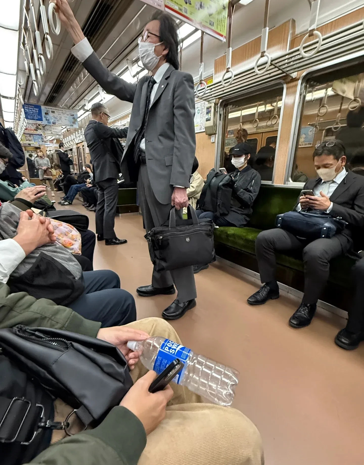 日本素质高？别信！都是假象！日本人素质高？别逗了！那些精