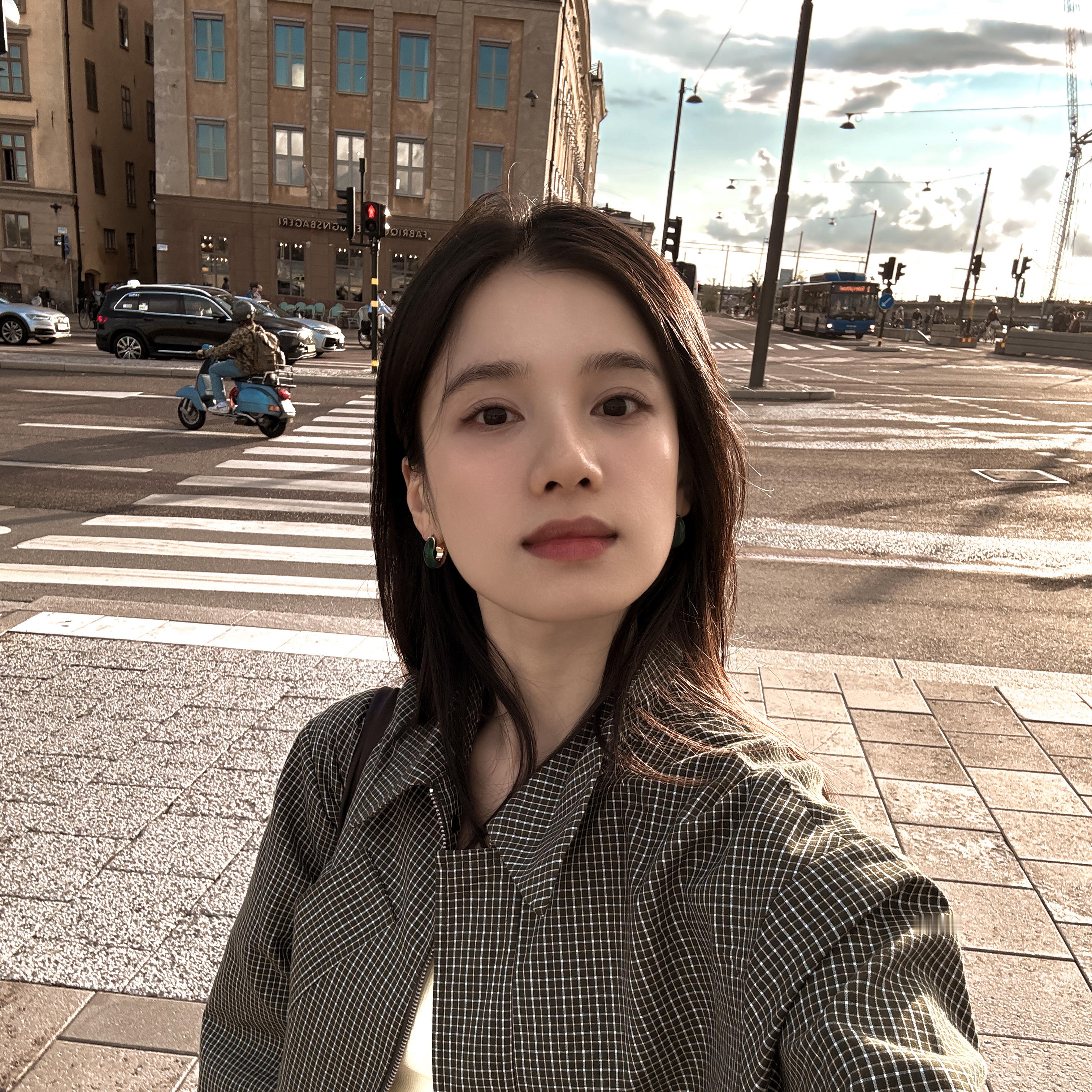 -海是地球萎靡不烂的心脏*张婧仪​​​